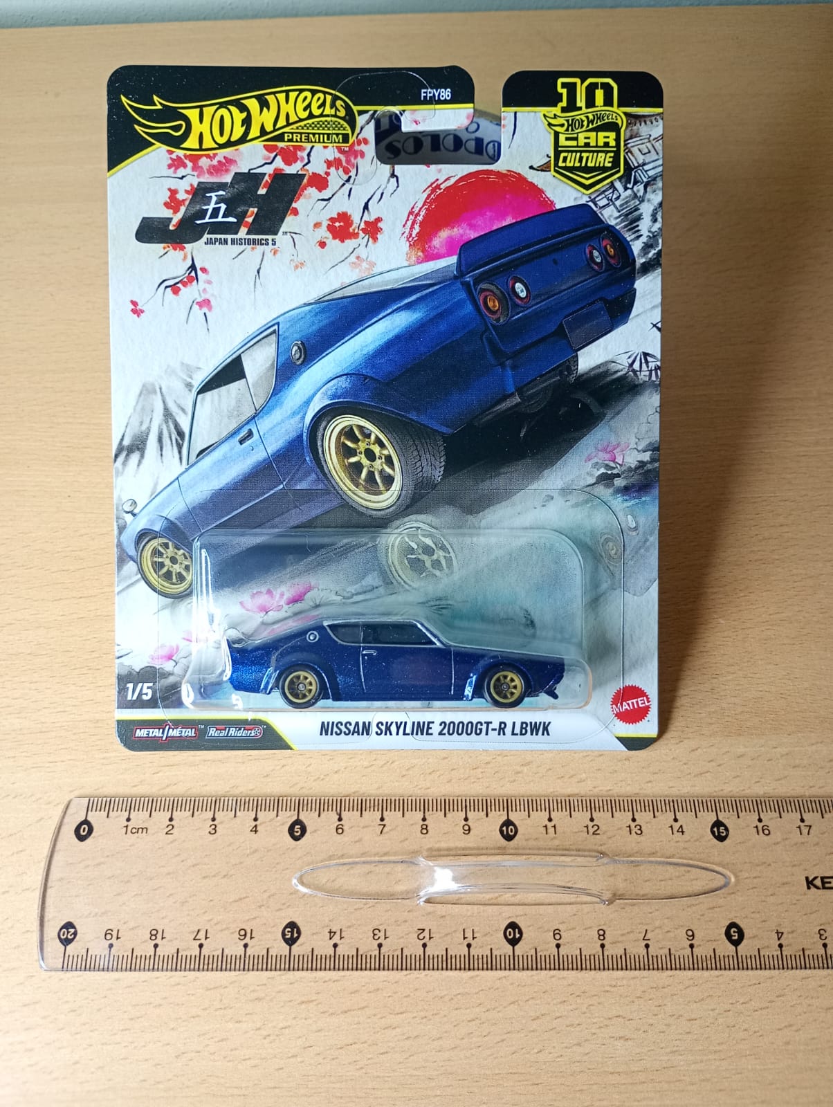 HOTWHEELS PREMIUM NISSAN SKYLINE 2000GT-R LBWK 